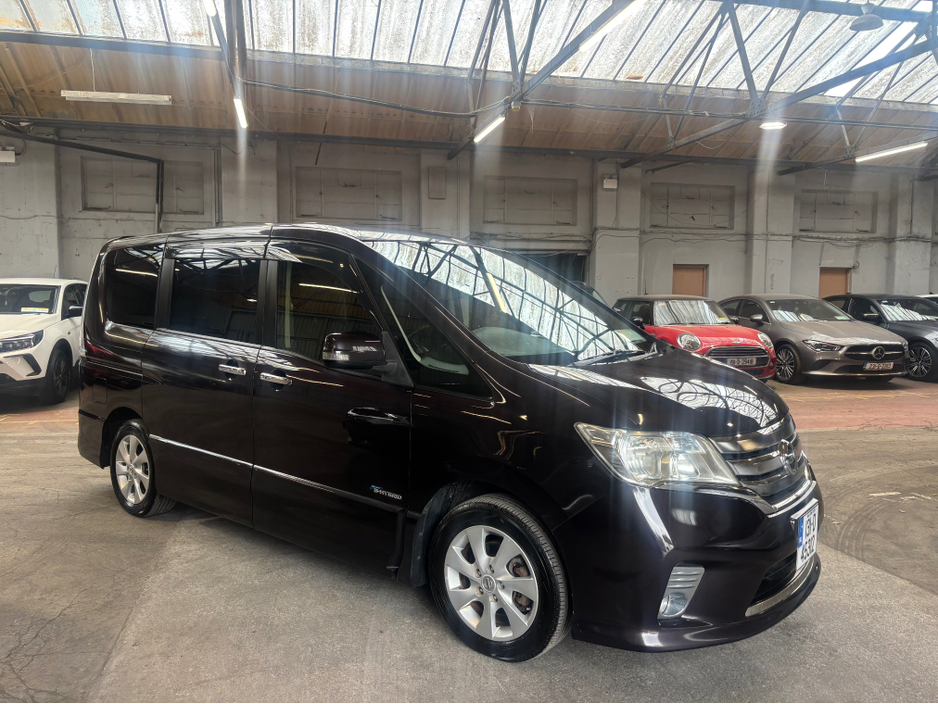 Used Nissan Serena 2013 in Dublin