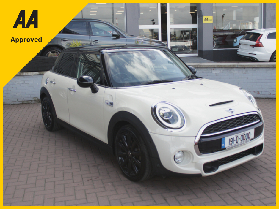 Used Mini Cooper 2019 in Dublin