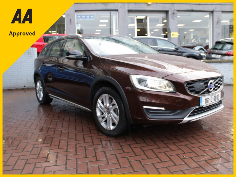 Used Volvo V60 2016 in Dublin