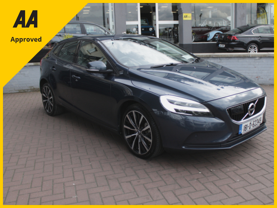 Used Volvo V40 2018 in Dublin