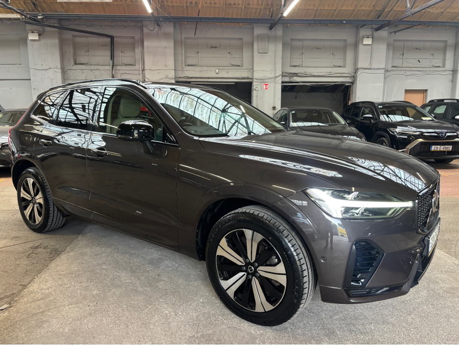 Used Volvo XC60 2023 in Dublin