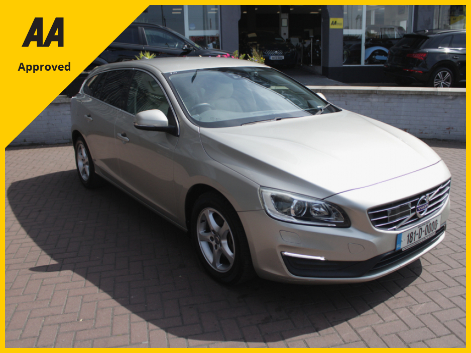 Used Volvo V60 2018 in Dublin